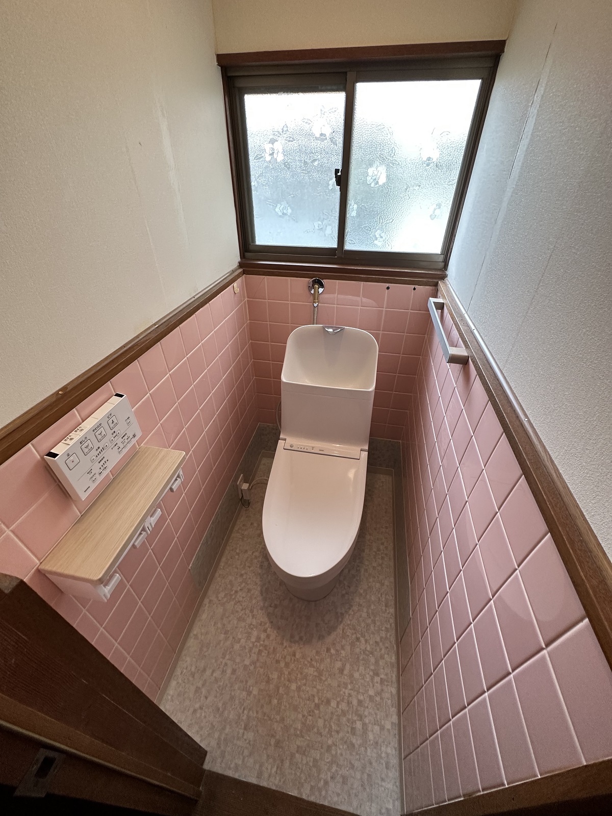 広島県福山市・T様｜和式トイレから洋式トイレへのリフォーム工事 ZJ(TOTO)